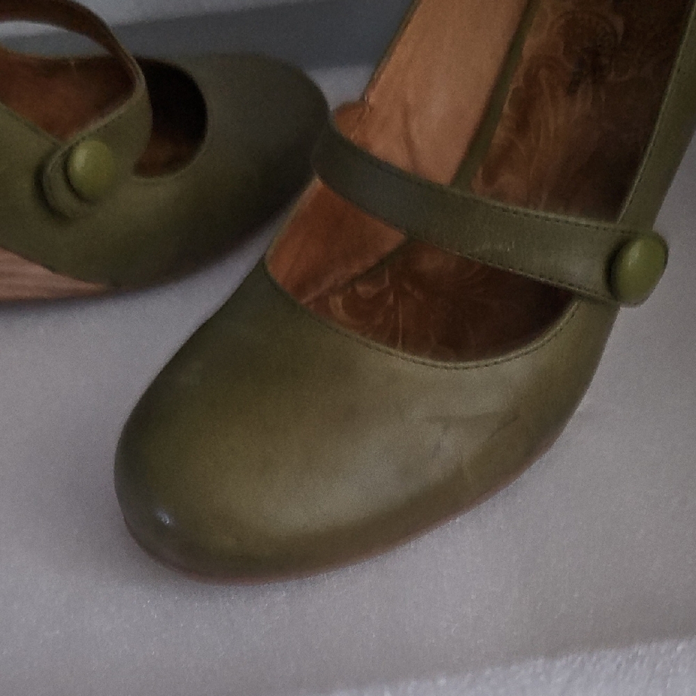 Olive Green Mary Jane Wedge Heels - Picture 3 of 7